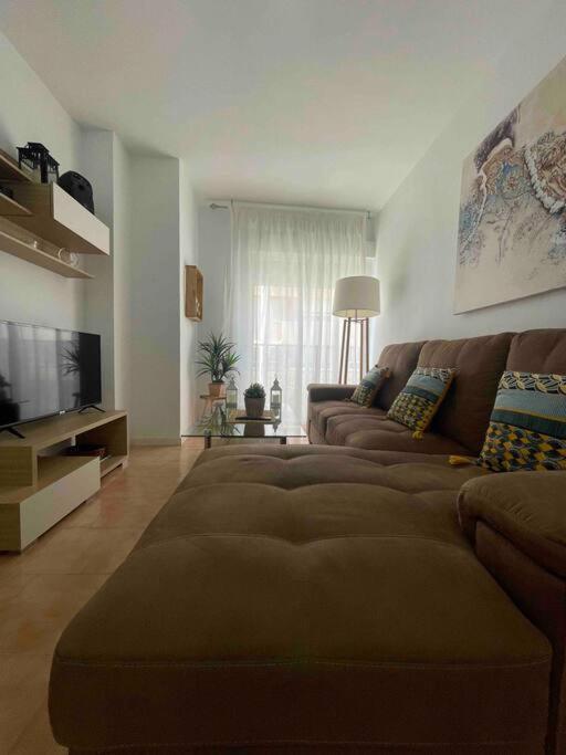 Apartamento Centro De Aguilas. ภายนอก รูปภาพ